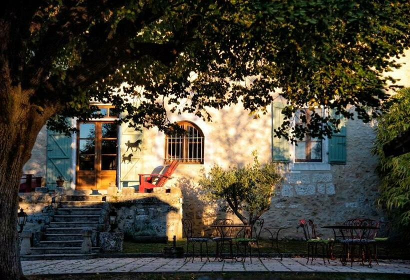 חדר סטנדרט עם מיטת קינג, Les Deux Abbesses En Vert | La Grande Maison B&b