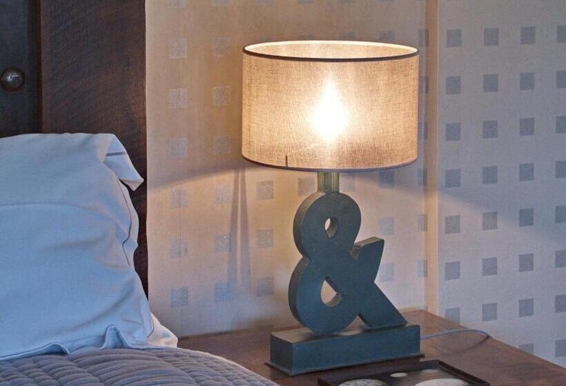 חדר סטנדרט עם מיטת קינג, Les Deux Abbesses En Vert | La Grande Maison B&b