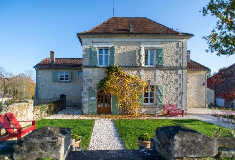 חדר סטנדרט עם מיטת קינג, Les Deux Abbesses En Vert | La Grande Maison B&b