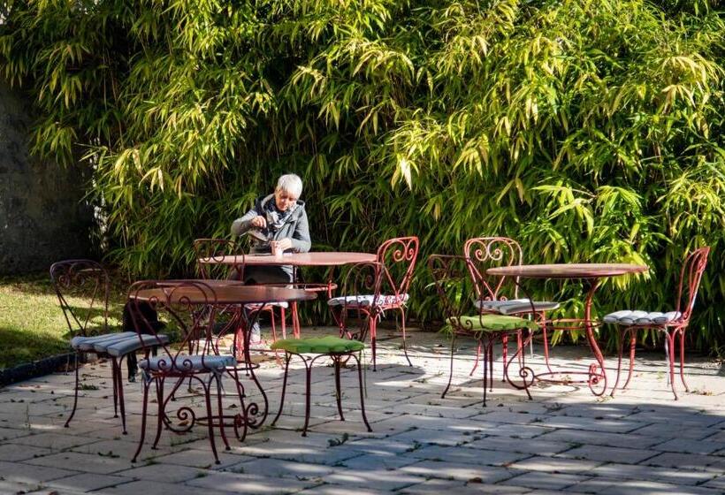 חדר סטנדרט עם מיטת קינג, Les Deux Abbesses En Vert | La Grande Maison B&b