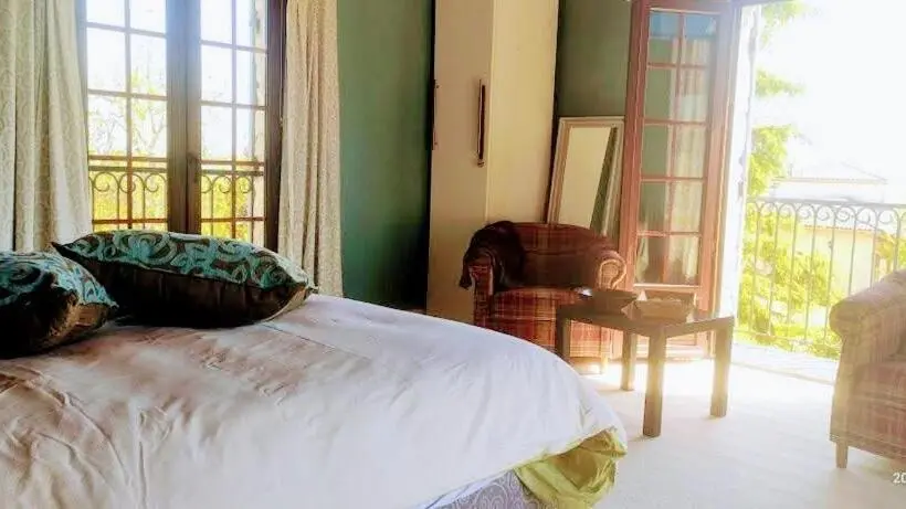 キングサイズベッドのデラックススイート, Luxury B&b Maison à Votre Santé, In Bordeaux Wine Region