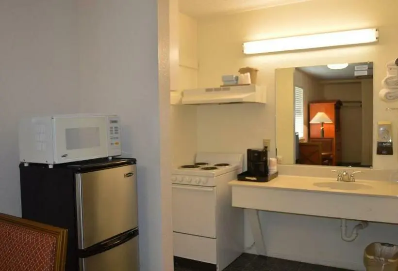 デラックスルーム, Travelers Inn Motel