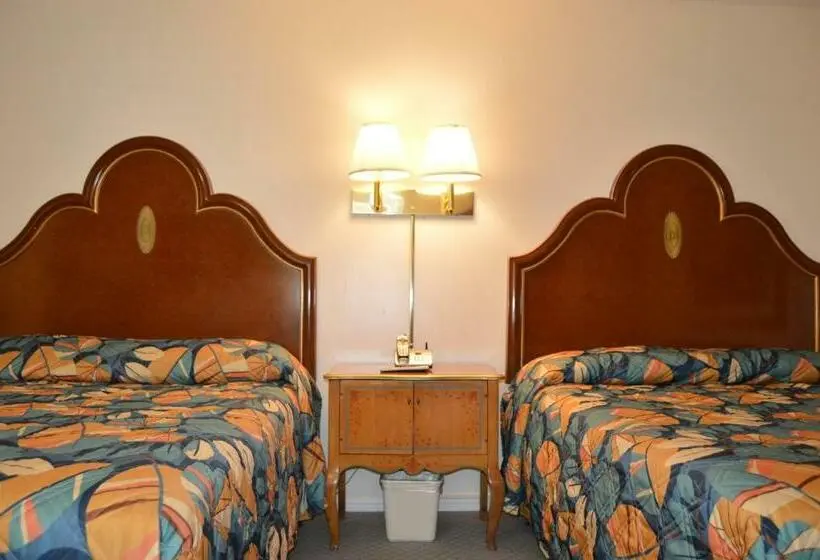 デラックスルーム, Travelers Inn Motel