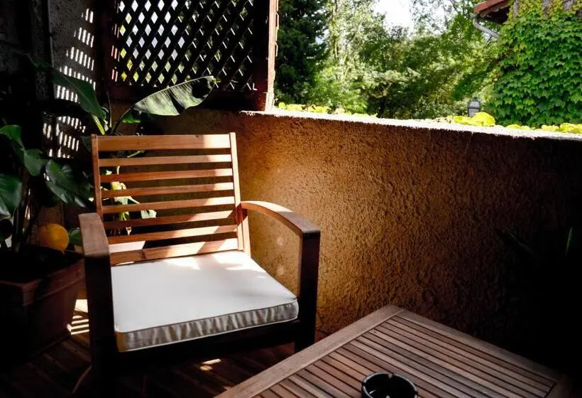 テラス付きスタンダードルーム, Chambres D'hôtes Domaine Du Hameau Baylesse