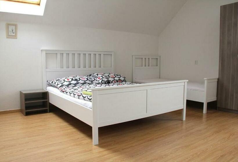 غرفة عادية خماسية, Penzion Kovářská