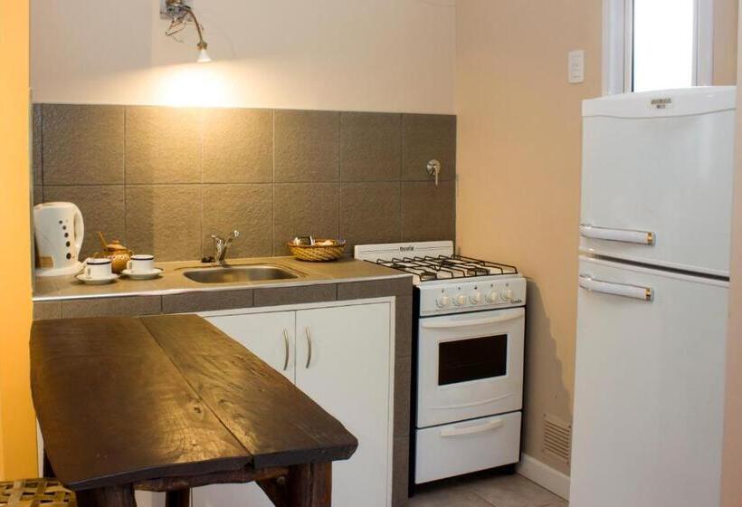 Трехместный Номер Стандарт с Балконом, Cabañas Rosaverde