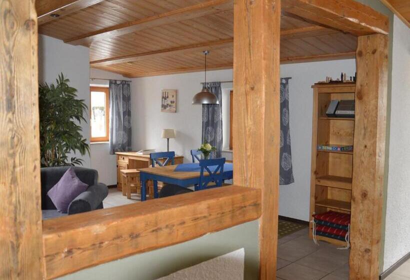 带1个卧室带花园景观的公寓, Pension Mittelallgäu