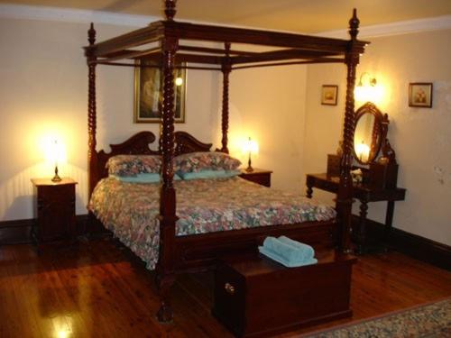 חדר משפחתי נוף לגינה, Lochinvar House