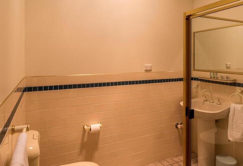 חדר סטנדרט, Kings Nd Queens Paterson