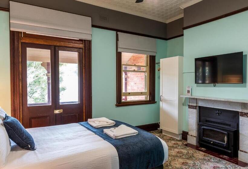 חדר סטנדרט, Kings Nd Queens Paterson