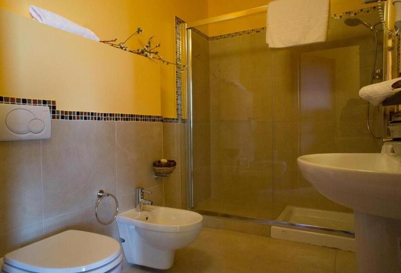 חדר סטנדרט יחיד, Padus Meublè Parma