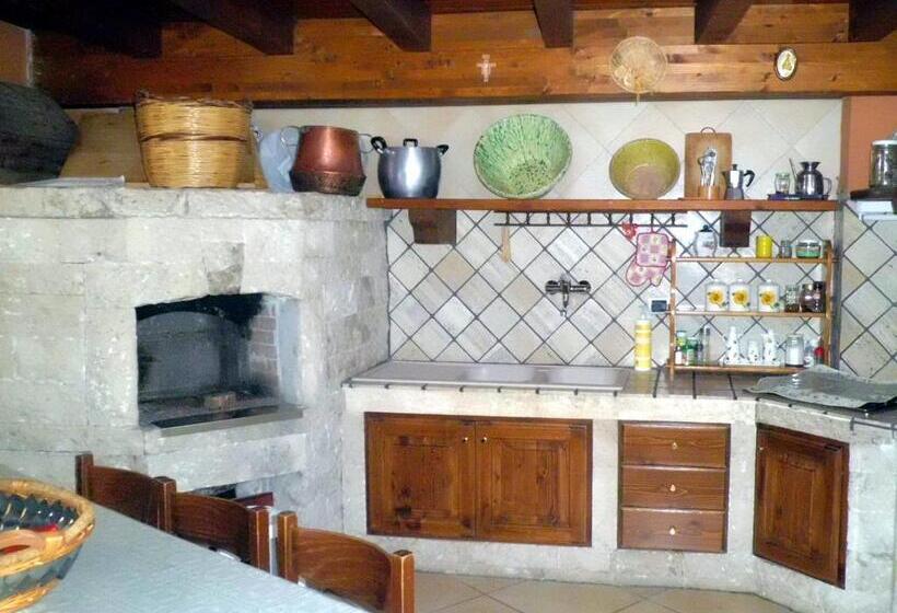 Номер Стандарт Трехместный, Casa Vacanze Prezioso