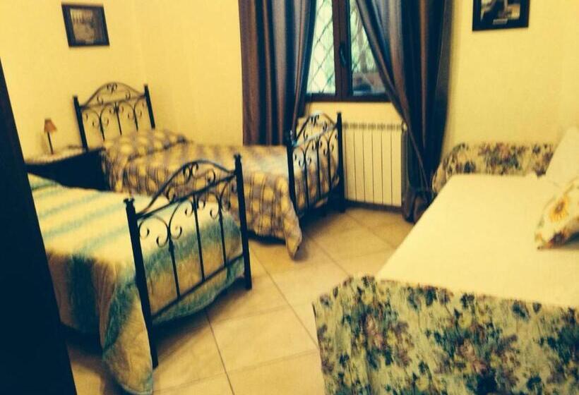 Номер Стандарт Трехместный, Casa Vacanze Prezioso