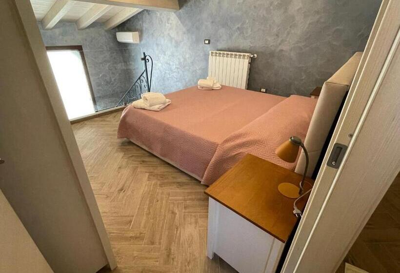 Номер Deluxe Кровать Кинг, Casa Vacanze Prezioso