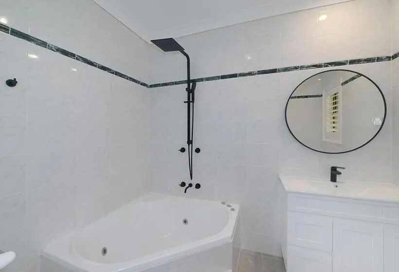 デラックススイート, The Acreage Boutique Guesthouse