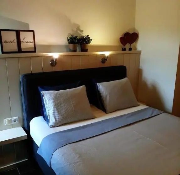 キングサイズベッドのデラックスルーム, Tisza Lodge B&b   Panzió