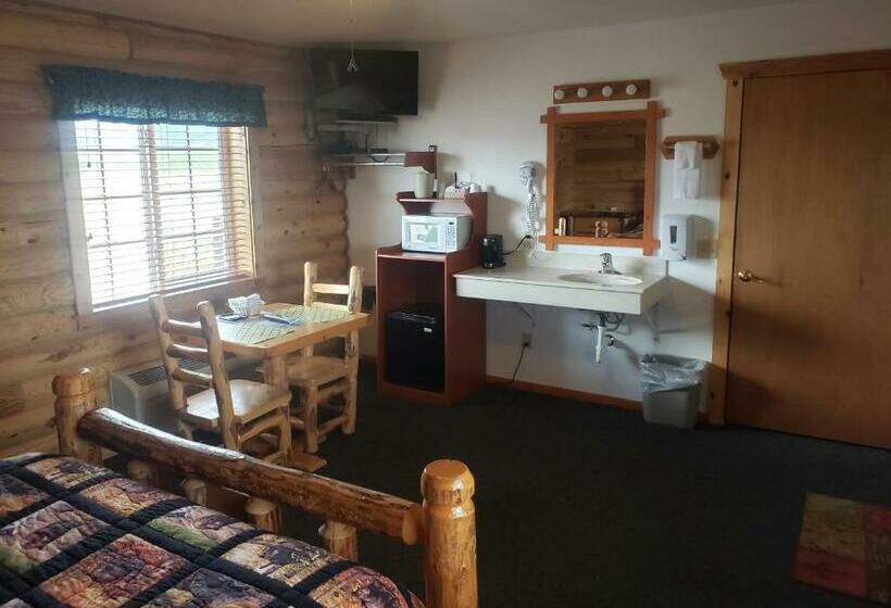 Номер Стандарт Адаптированный для Инвалидов, Wolf Den Log Cabin Motel And Rv Park