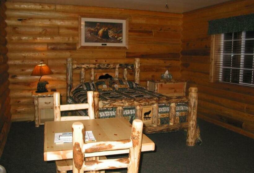 Номер Стандарт Адаптированный для Инвалидов, Wolf Den Log Cabin Motel And Rv Park