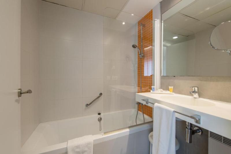 Номер Стандарт, Climia Belroy 4 Sup