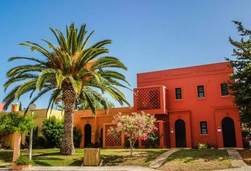 آپارتمان 1 خوابه, Colina Village