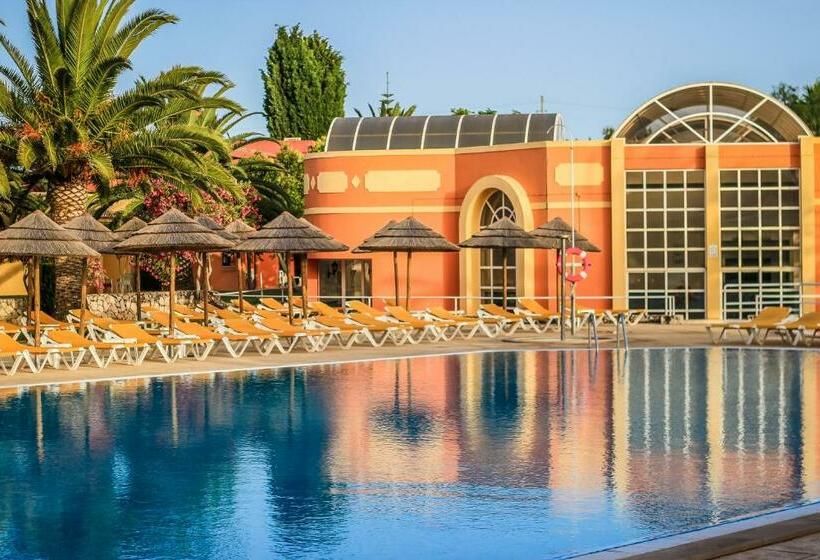 آپارتمان 1 خوابه, Colina Village