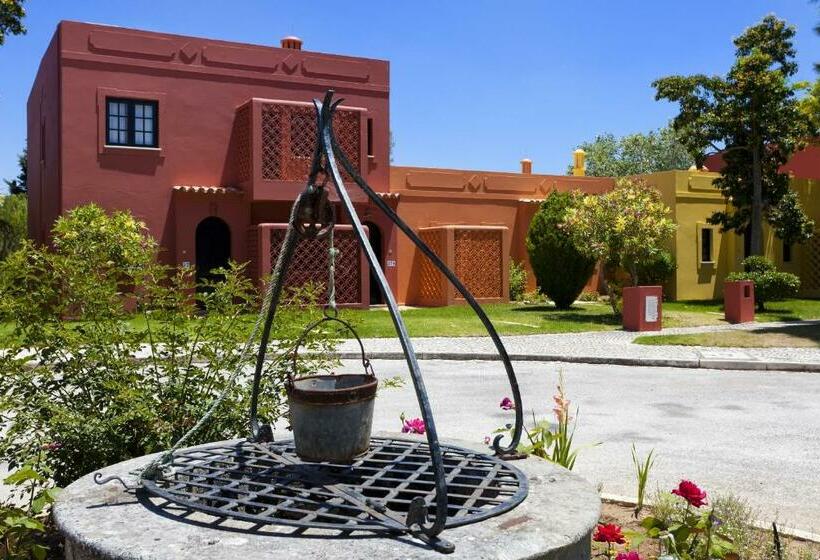 آپارتمان 2 خوابه, Colina Village