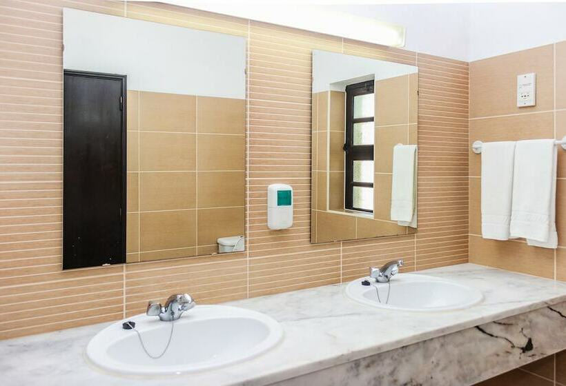 آپارتمان 3 خوابه, Colina Village