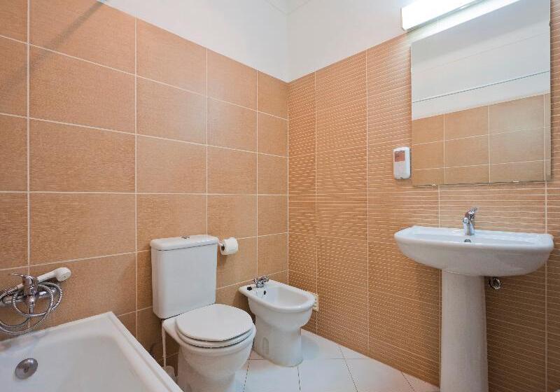 آپارتمان 3 خوابه, Colina Village