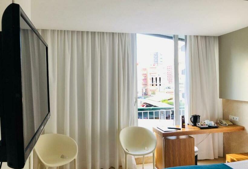 Классический Номер, Climia Belroy 4 Sup