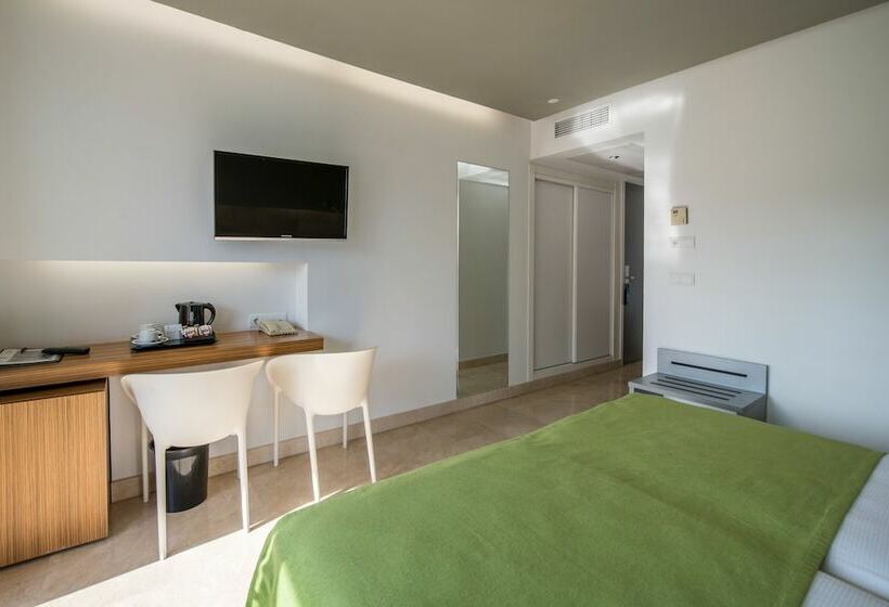 Классический Номер, Climia Belroy 4 Sup