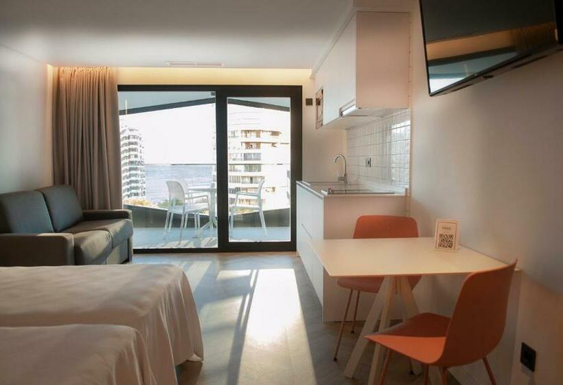 Студия Стандарт, Climia Belroy 4 Sup