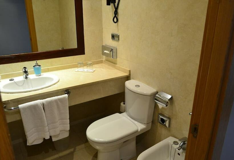 اتاق استاندارد, Alda Palacio Valdes