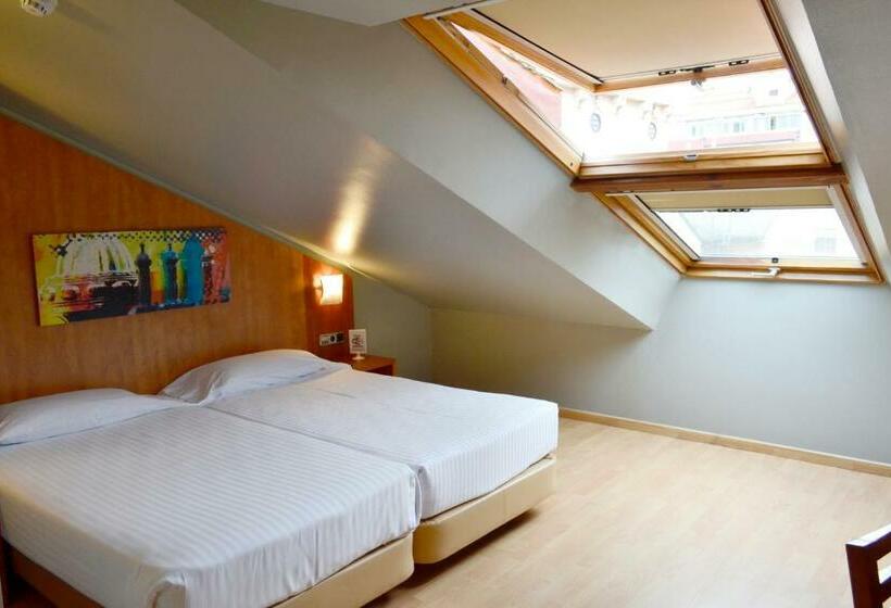 اتاق سوپریور, Alda Palacio Valdes