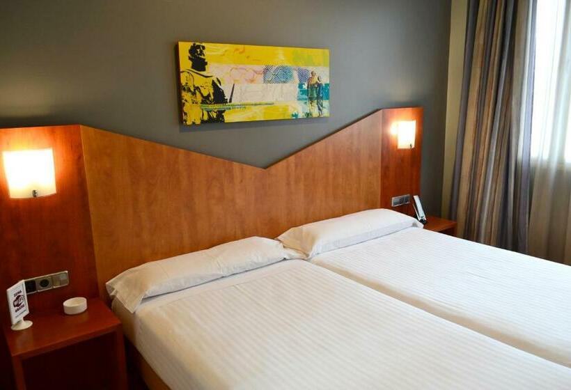 اتاق استاندارد, Alda Palacio Valdes