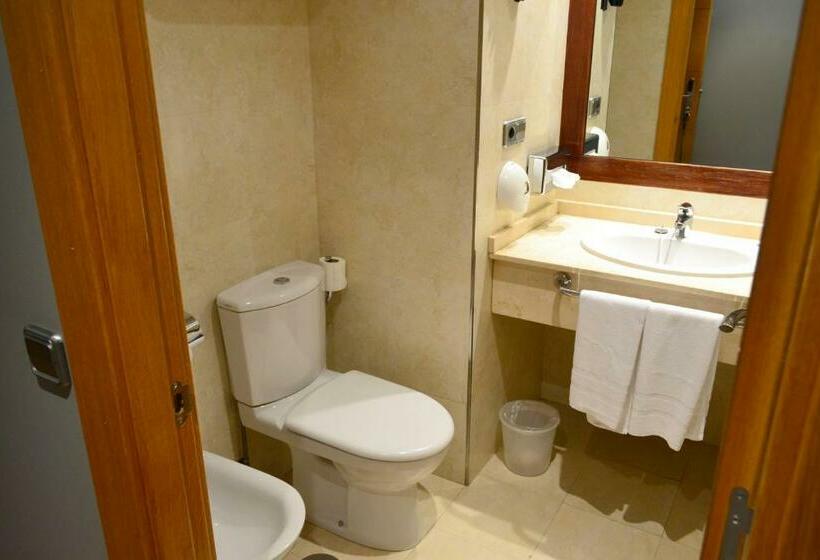 اتاق استاندارد, Alda Palacio Valdes