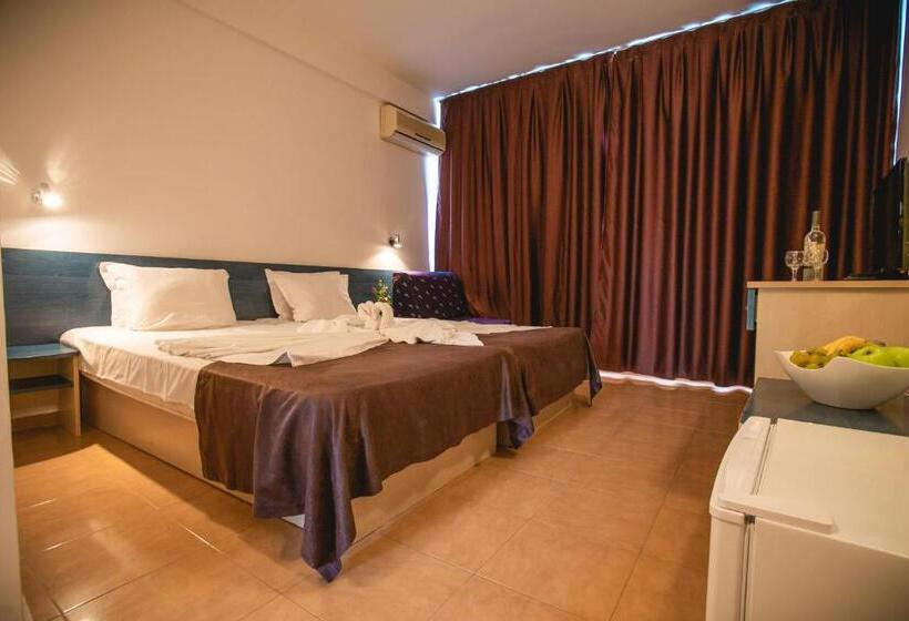 اتاق استاندارد با بالکن, Bohemi Hotel All Inclusive And Free Parking