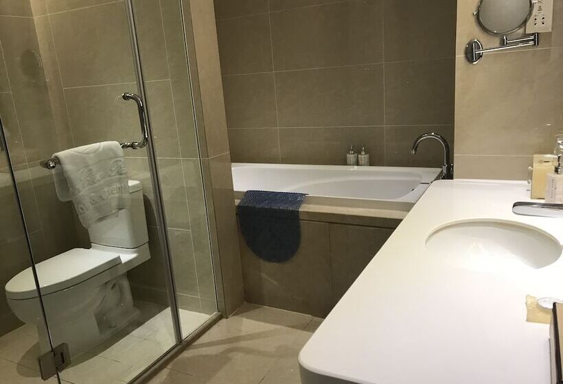 Люкс Повышенной Комфортности, Don Chan Palace Hotel & Convention