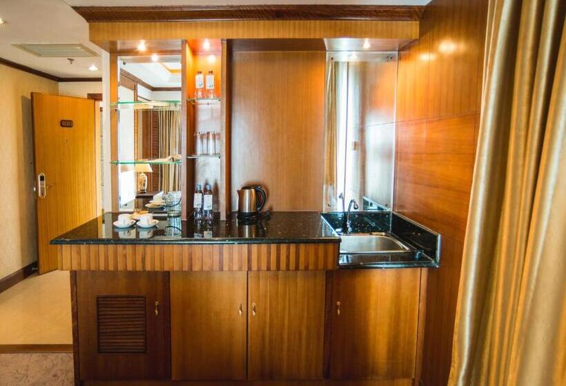 Президентский Люкс, Don Chan Palace Hotel & Convention