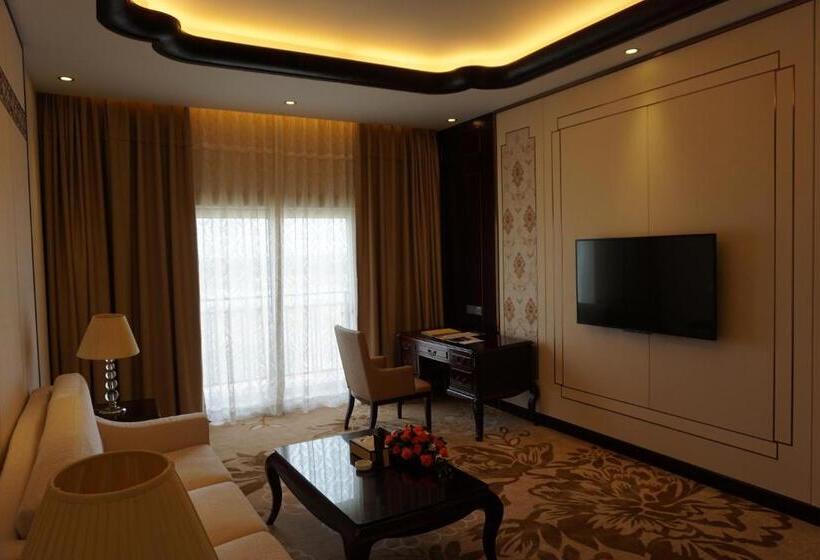 Люкс Повышенной Комфортности, Don Chan Palace Hotel & Convention