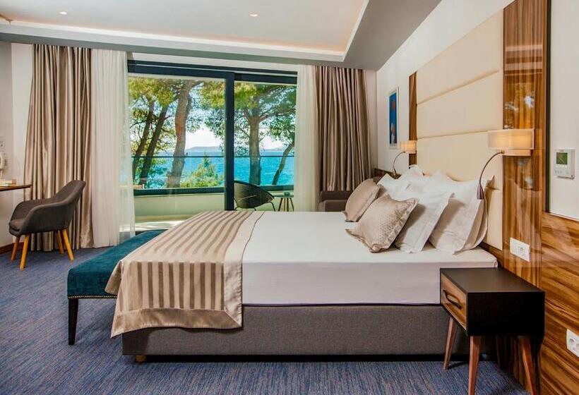 חדר דלוקס נוף לים, Eden