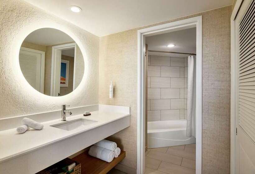 Suíte Cama King, Embassy Suites By Hilton Niagara Falls Fallsview