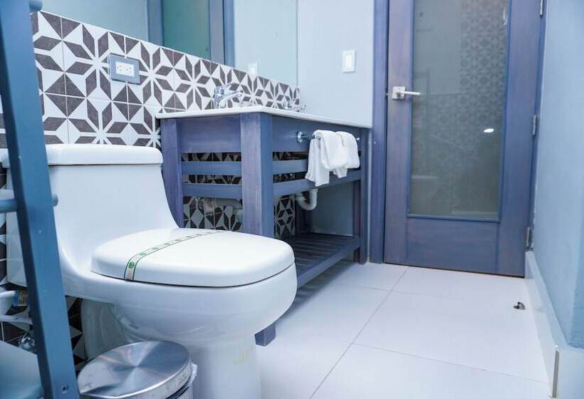 اتاق استاندارد, Gran Hotel Europa Trademark Collection By Wyndham