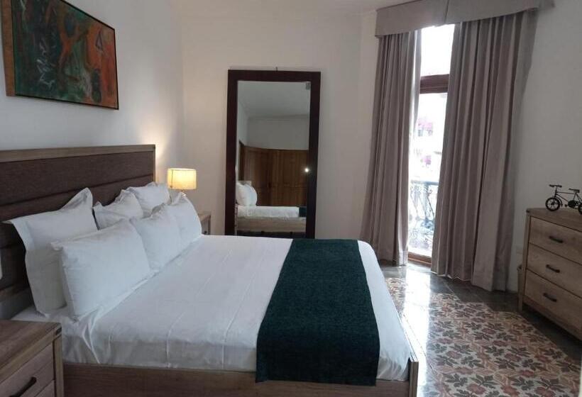 اتاق استاندارد با تخت بزرگ, Gran Hotel Europa Trademark Collection By Wyndham