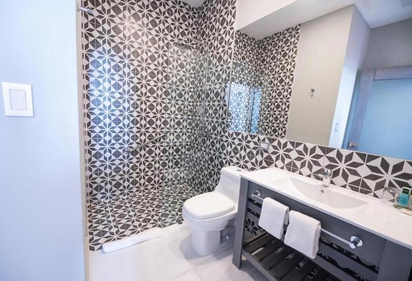 آپارتمان 2 خوابه, Gran Hotel Europa Trademark Collection By Wyndham