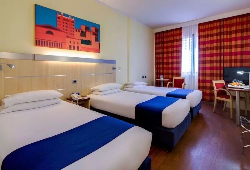 スタンダードルーム, Holiday Inn Express Parma, An Ihg
