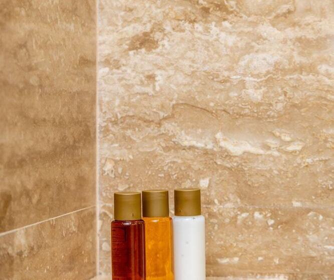 海景带阳台高级间, Imperial Palace