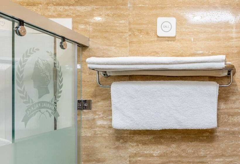 海景带阳台高级间, Imperial Palace