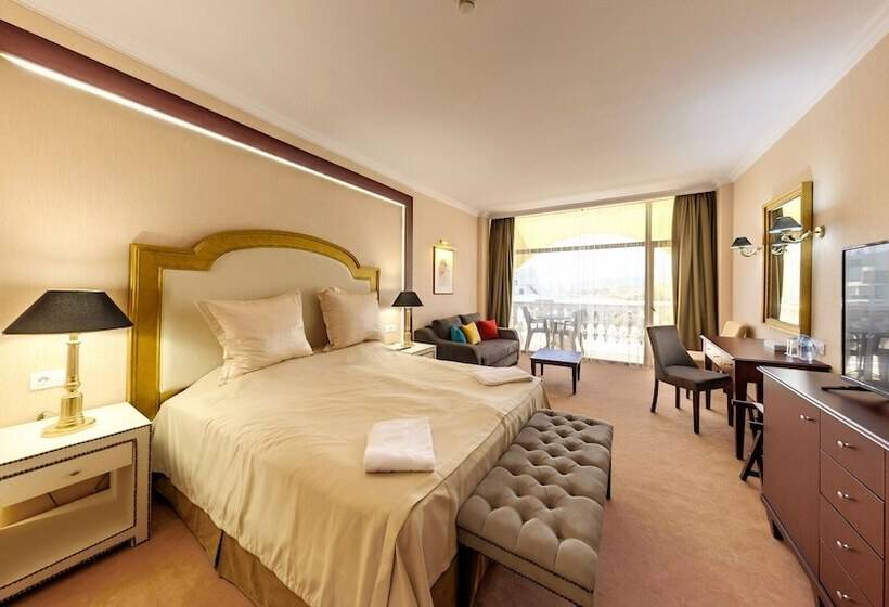 经济房, Imperial Palace