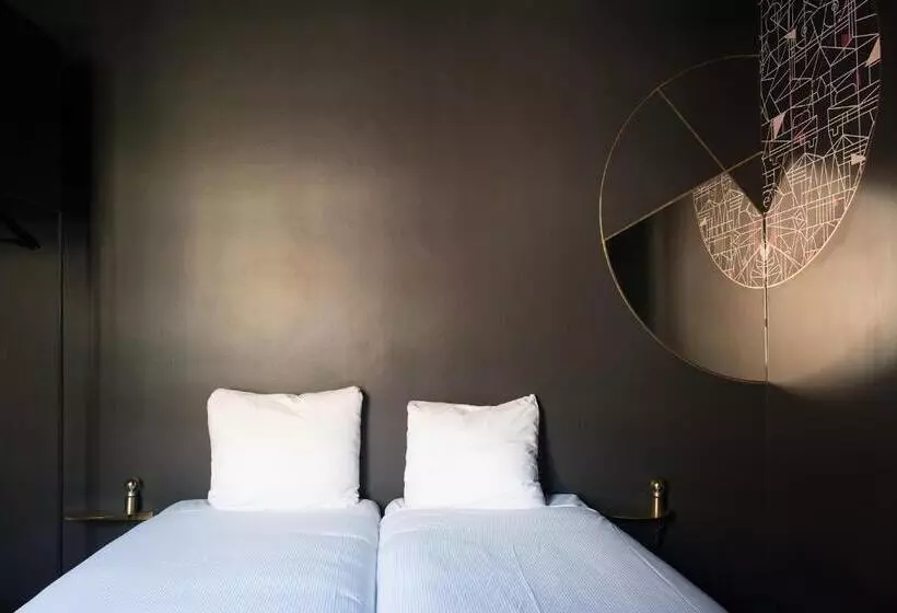 Deluxe Room, Mabi City Centre