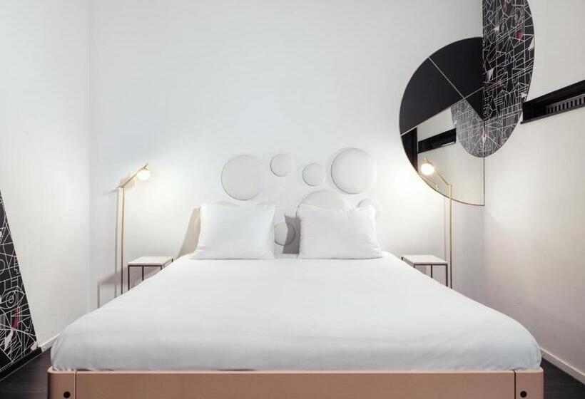 اتاق لوکس با تخت بزرگ, Mabi City Centre